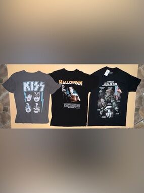 Lot of 3 Graphic T-Shirts Mens Medium KISS Halloween Michael Myers Jellyfish